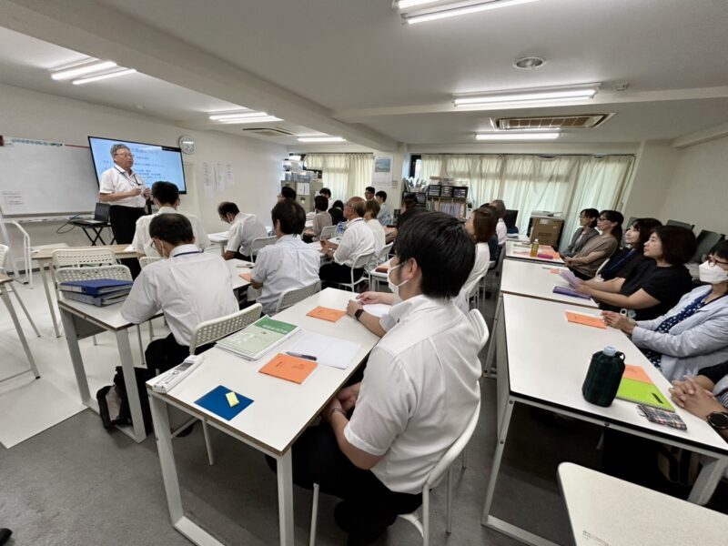 会社方針についてスタッフ集合しました